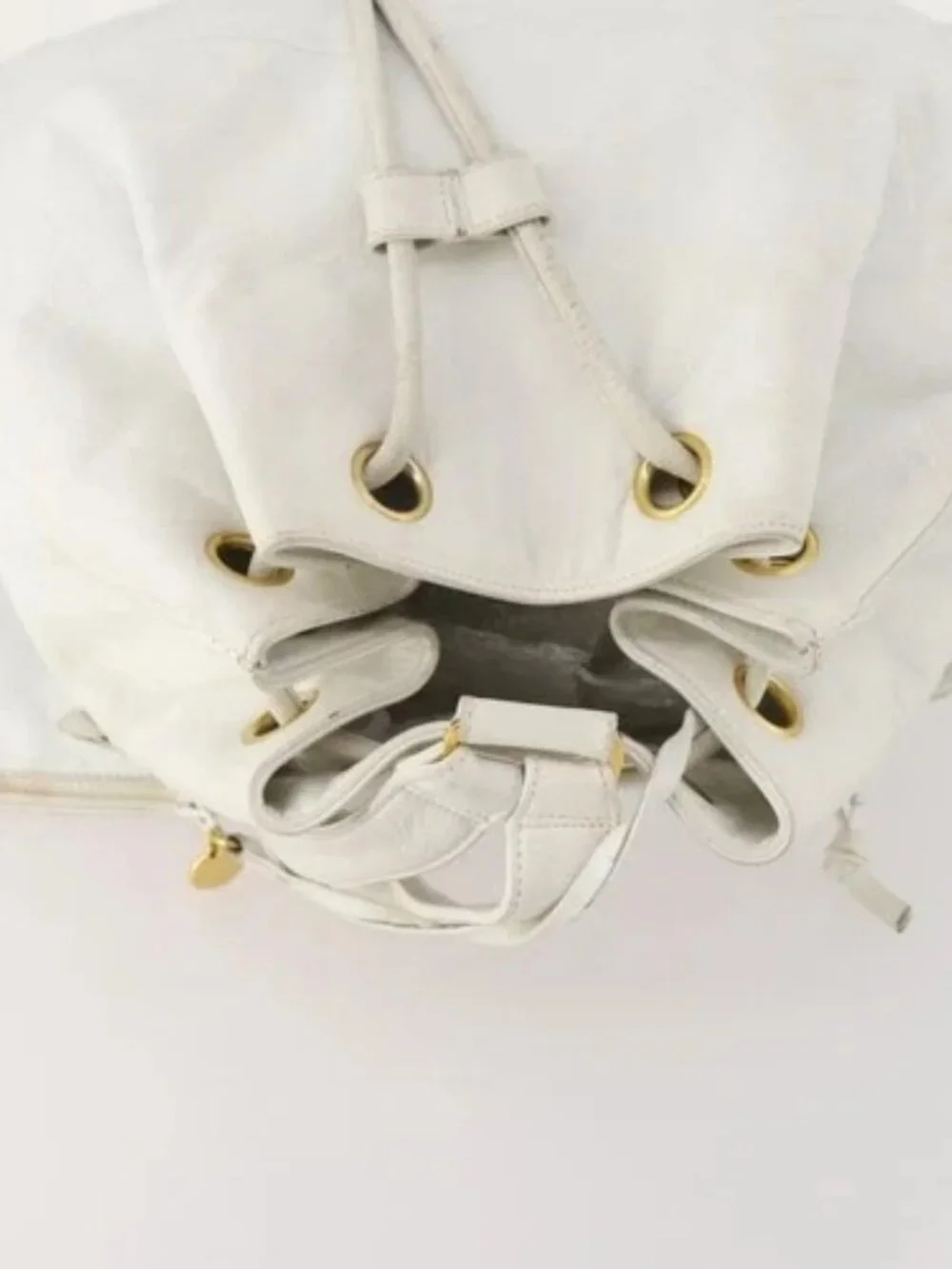 CHANEL Backpack Leather White Gold CC Auth gh1739